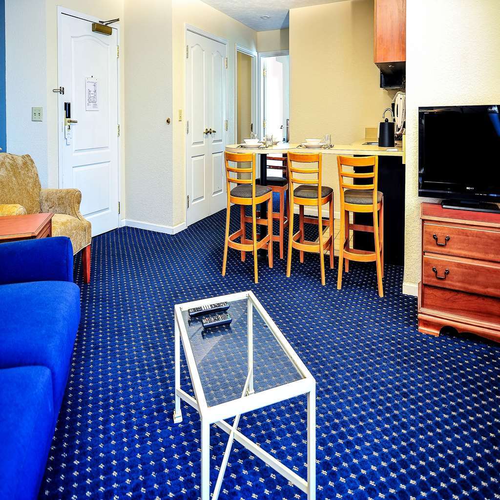 Hilton Vacation Club Varsity Club South Bend, In Room photo