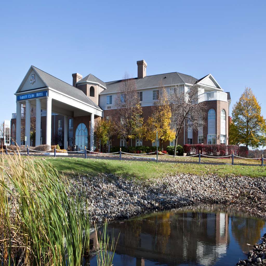 Hilton Vacation Club Varsity Club South Bend, In Exterior photo